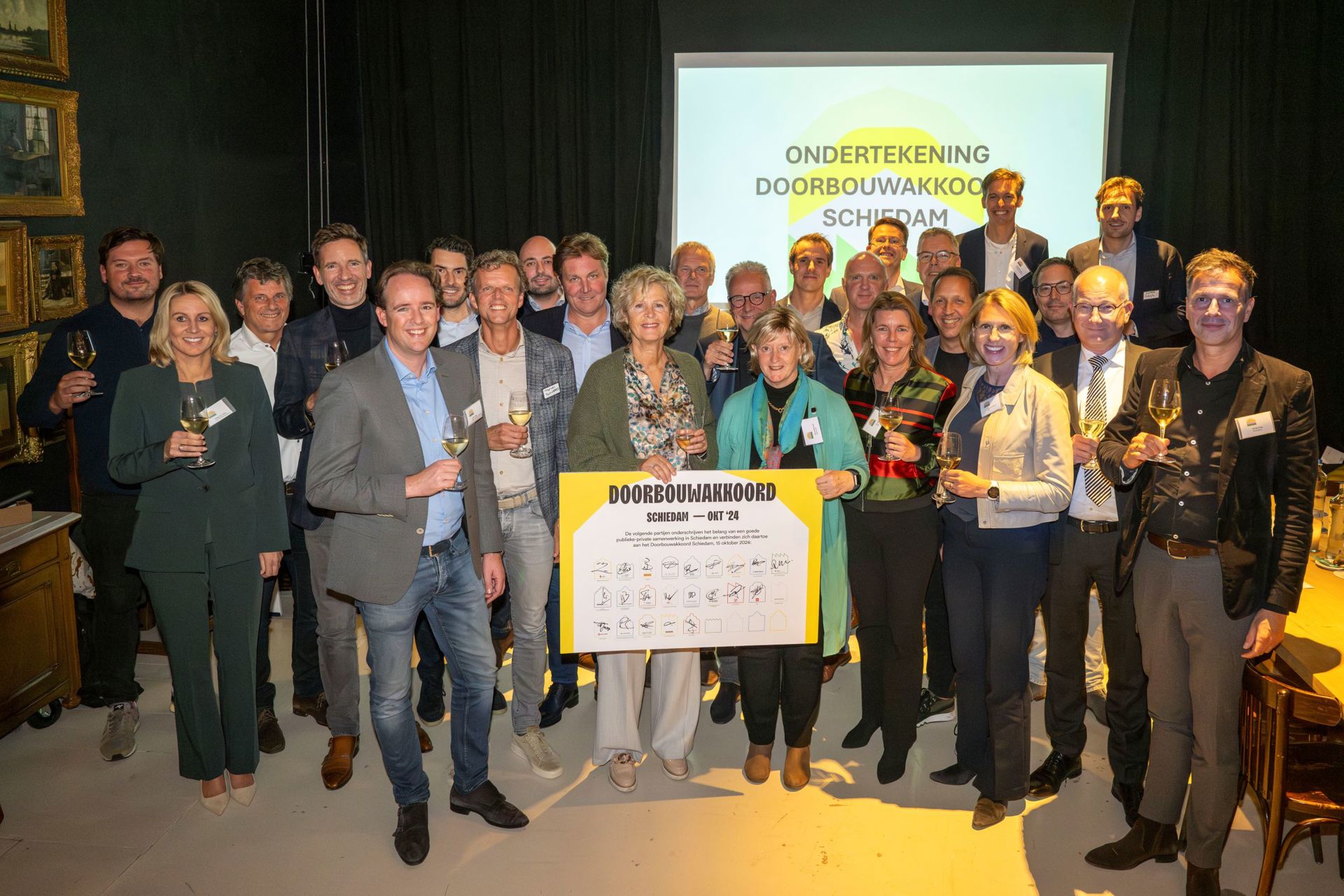 2024 10 16 Gemeente Schiedam Zet Samen Met 22 Marktpartijen Schouders Onder Versnelling Woningbouw Web